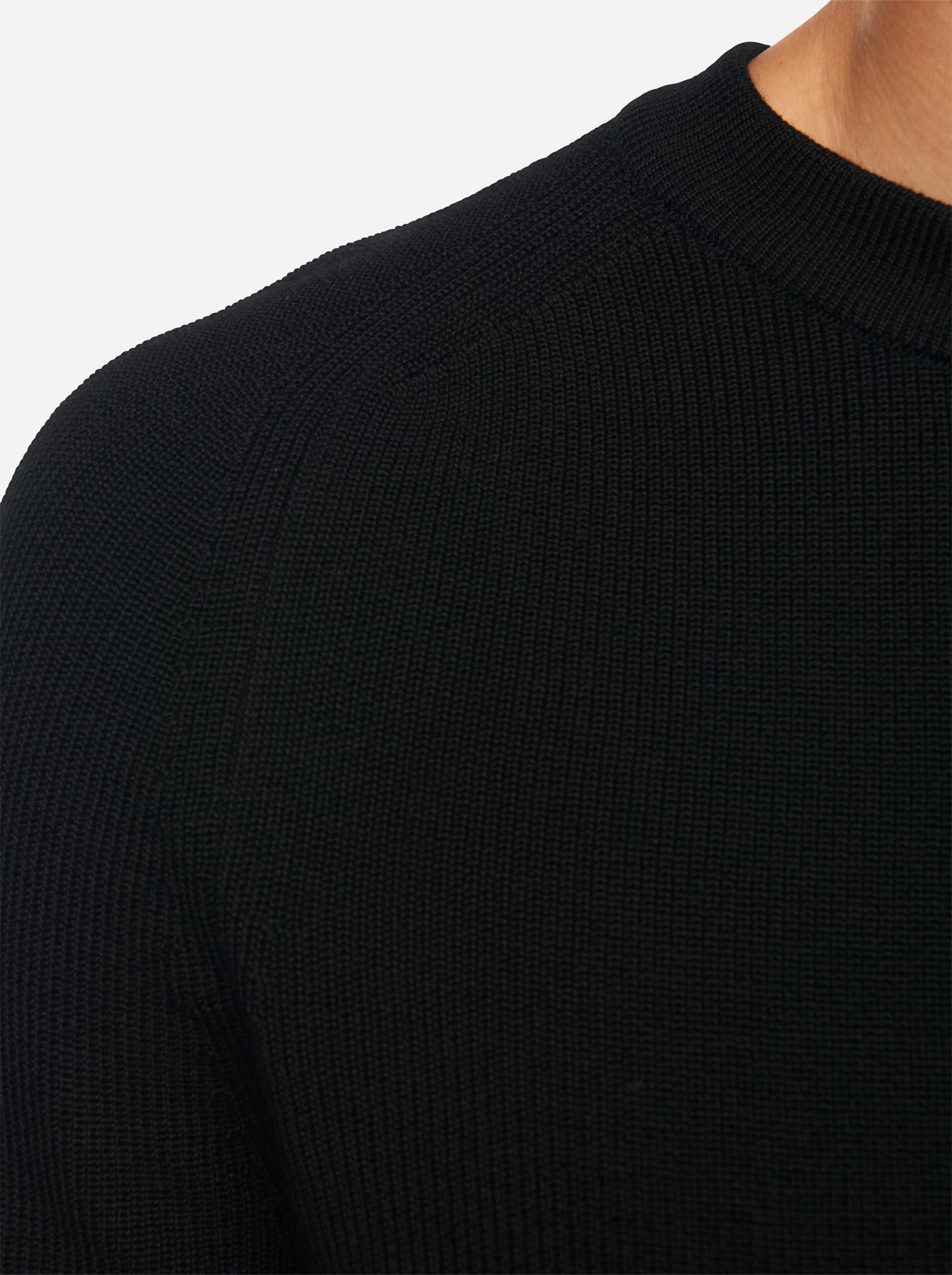 Teym - Crewneck - The Merino Sweater - Men - Black - 4
