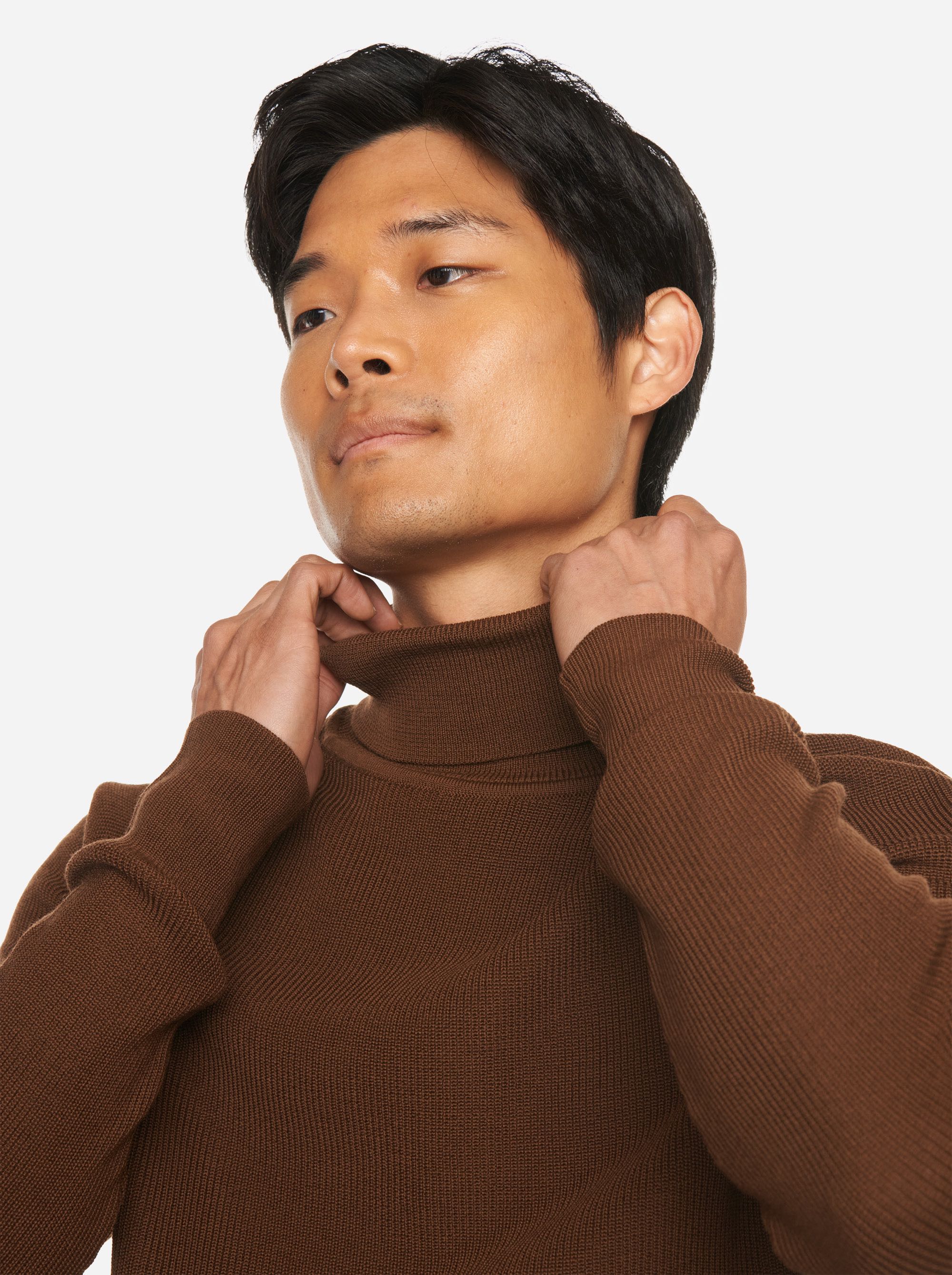 Merino - Turtleneck - The Merino Sweater - Men - Dark Brown - 4